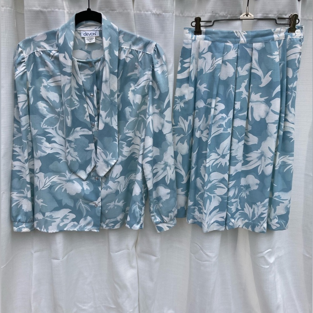 Vintage Devon Blue/White Floral Blouse and Skirt Set, Size 12